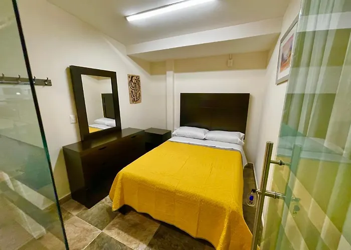 Downtown Treasure Place Guest house *